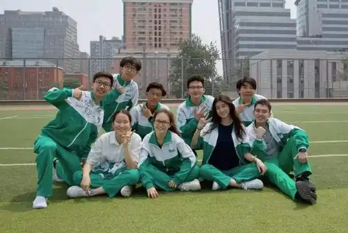 在北大附中成长是种怎样的体验听听优秀毕业生怎么说