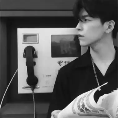 男生成熟稳重能吸引妹子的头像 ins高级质感小众的微信头像男_男生