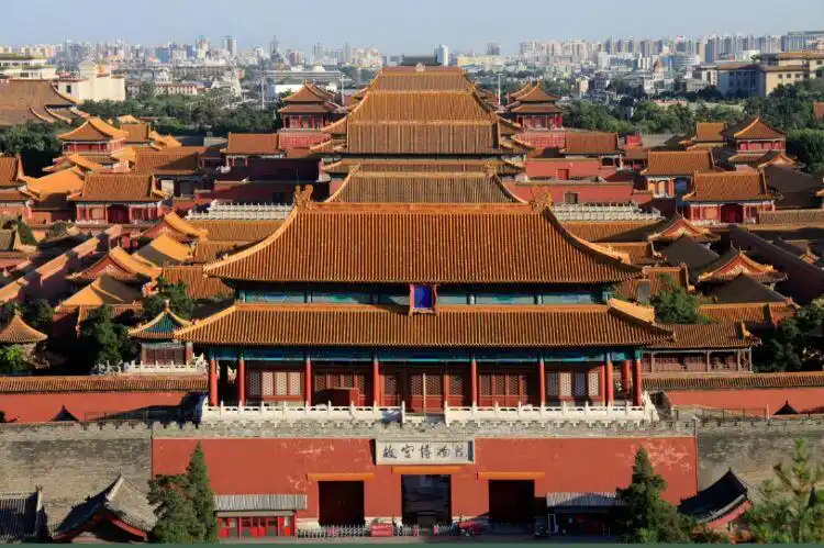 再拍一张故宫的正面图