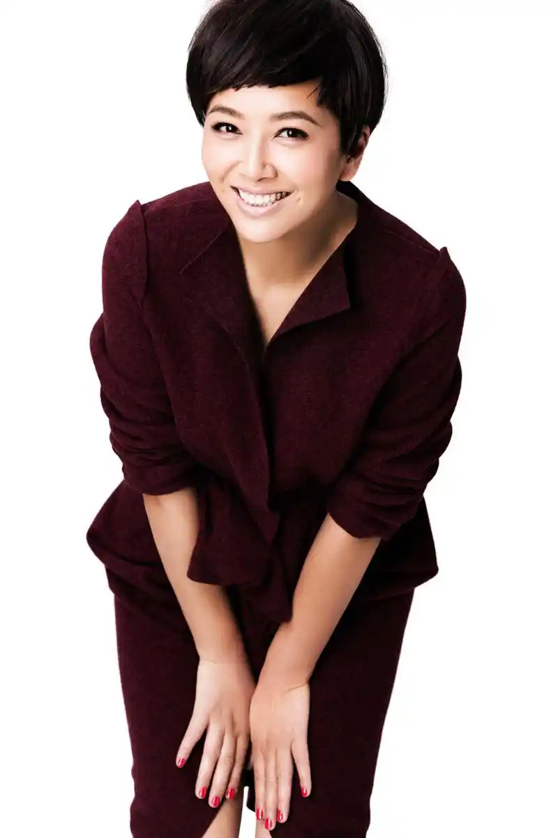 白浩听着听着,眼珠子都快要瞪了出来,呆呆的看着眼前的师尊