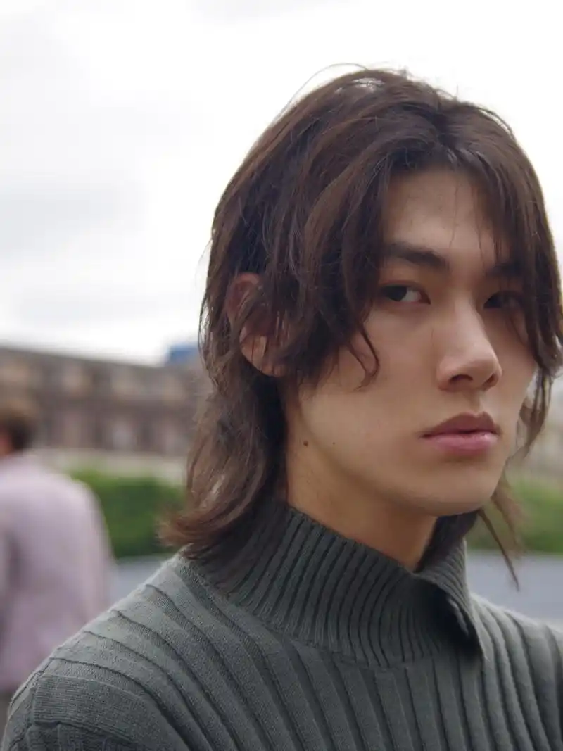 自然卷男孩发型参考!变身日系禁欲系男孩!