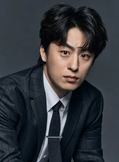 韩国明星男演员韩国明星男演员大叔