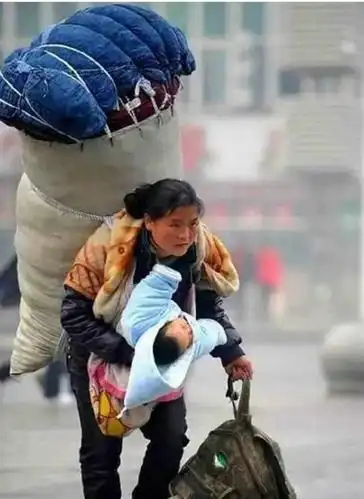 实拍:生活中最感人的画面,每一张照片都让人潸然泪下