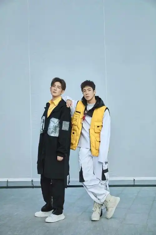 瀚冰高瀚宇季肖冰