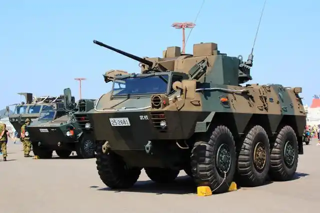 日本断轴装甲车出后续型,底盘通用性奇差让中国装甲车族笑而不语