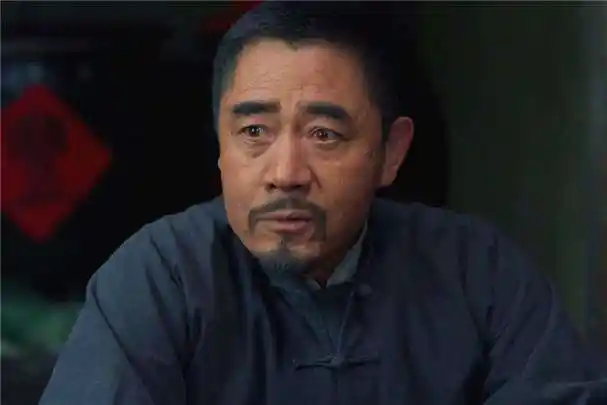 老酒馆中反派成名的演员:姚刚扮的兆辉煌,冯雷演的赵瑞龙都经典