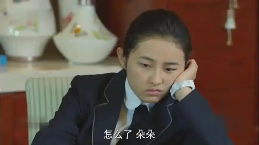 小别离朵朵今天又蔫了害怕被父母送出国学习不好才出国