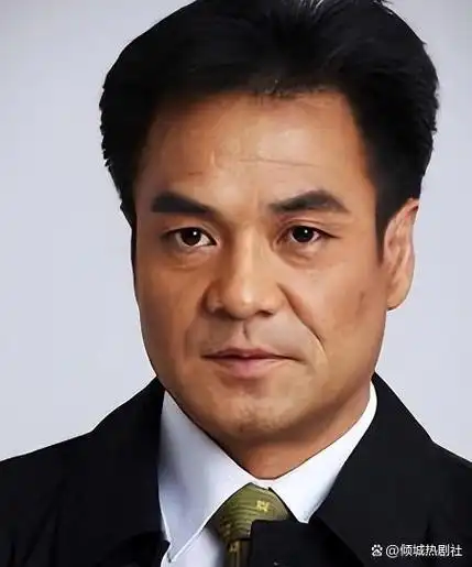 《永不瞑目》:26年后演员境遇不同,女一消失,男五却逆袭成大咖