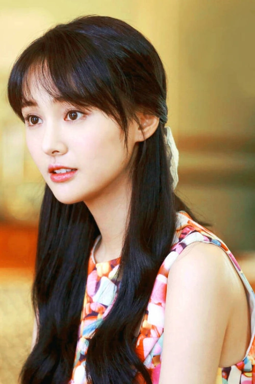 郑爽逃税被罚299亿再发文强行洗白广电总局零容忍彻底封杀