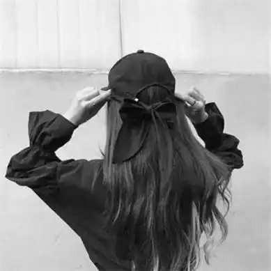 黑白后背头像女生长发美女从背影看都是这么好看