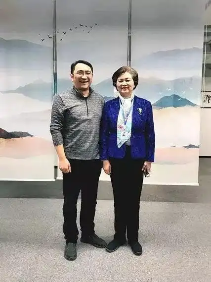 中国长得最美的一个人 不是范冰冰 而是李兰娟