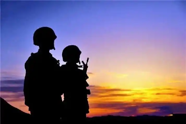 "能不能给军人的妻子写首歌?