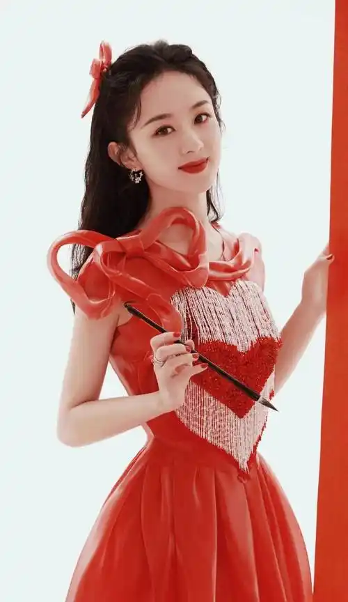 赵丽颖温婉动人,甜美可爱,尽显最真实最努力你的样子_舞台_颖宝_作品