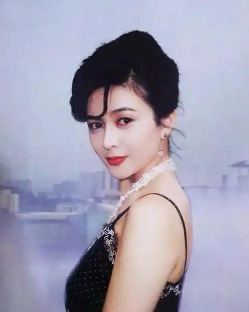 明星们的旧照,走红前的张杰,还没整容的杨颖,年少时的谢霆锋_照片