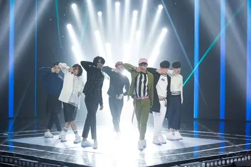 鲜肉男团mr.bio上《榜上榜》变魔术