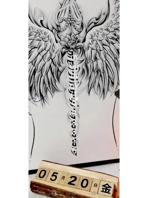 创意设计  #我的设计分享  #翅膀  #后背翅膀纹身