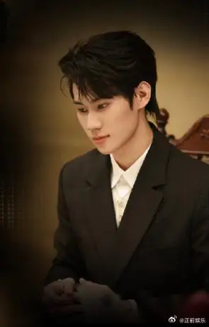 时代少年团全员贵公子##宋亚轩西装玫瑰