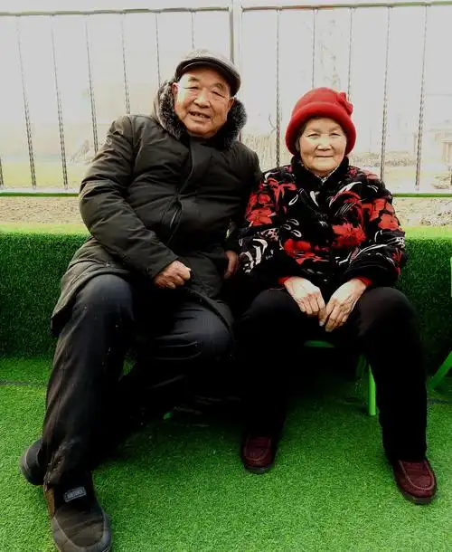 陪伴老爸老妈一起慢慢变老