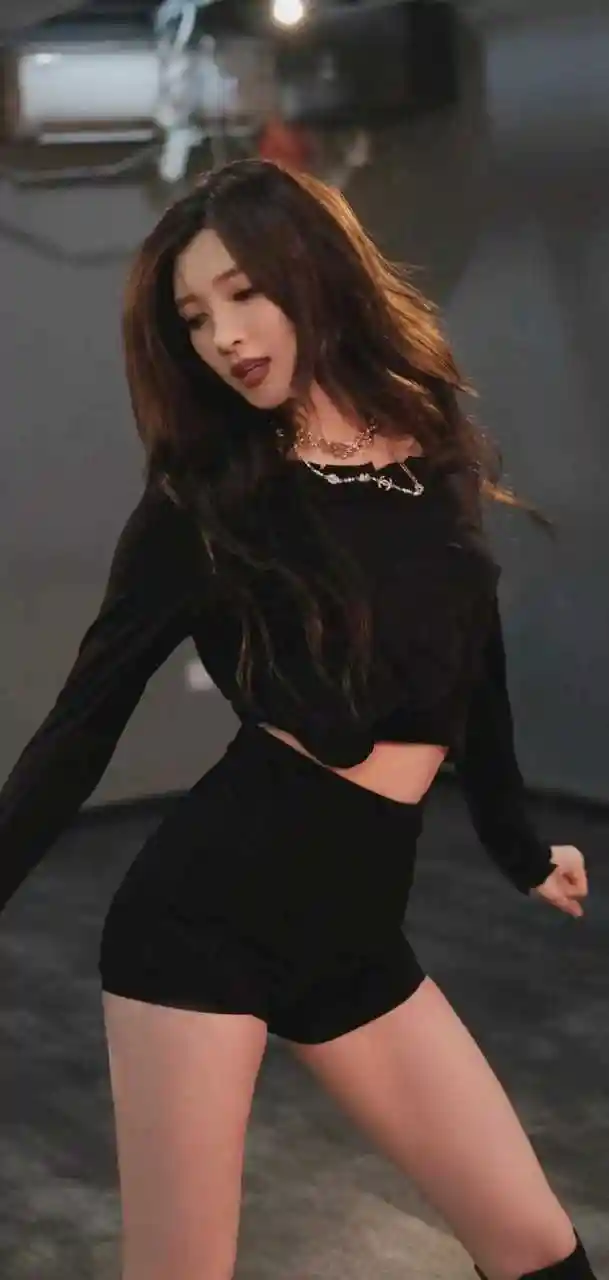 第一次看到江疏影跳舞 真是太唯美了