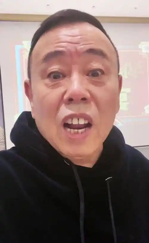 潘长江老师,您都这么大岁数了,能不能自重一点?_潘子_网友_视频