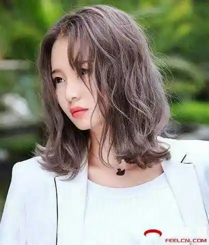 烫发发型女中短发中短发懒人烫发发型