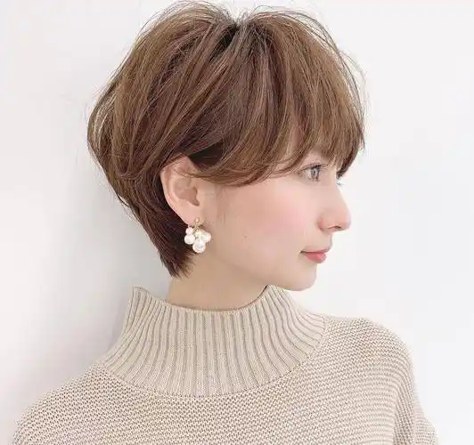 最适合30岁女性的短发,精致,时尚,有气质,喜欢吗