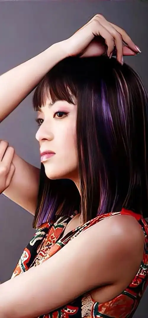 老照片里的旧时光—梅艳芳