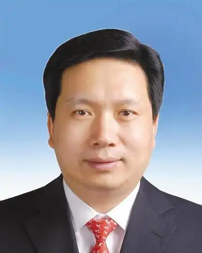 关于全国最年轻省长的配图及描述