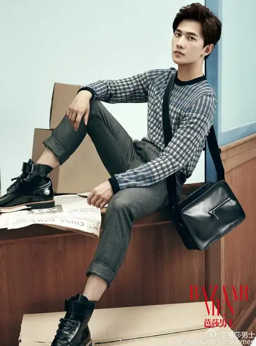 [杨洋][新闻]150827 神秘邮差杨洋 演绎秋日风尚