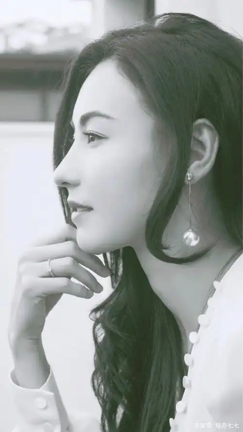 关注张柏芝的作品,远离私生活,其实张柏芝的颜值一直在线