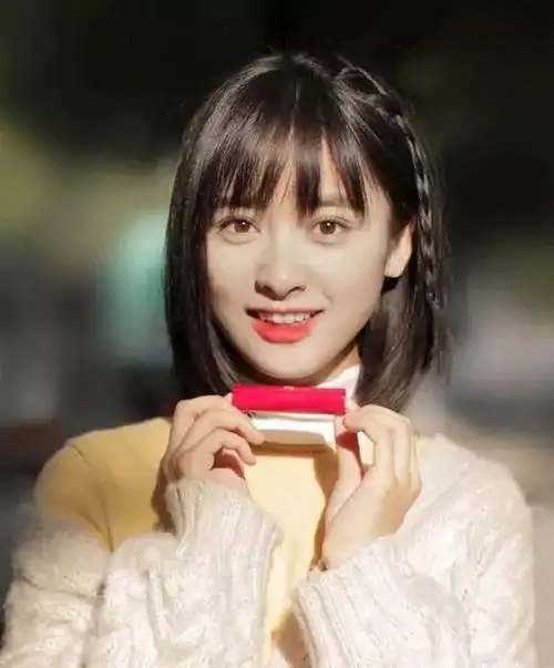 短发,中发哪个更拉风?明星发型大比拼