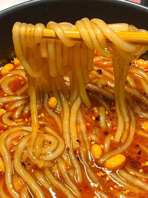 酸辣粉真的太好吃了呜呜我可以嗦一辈子