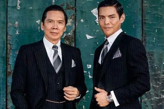 向华强被谁打过巴掌在北京惹了谁被谁打了