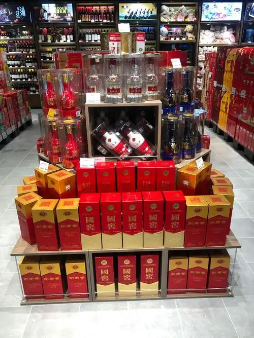 其它 汪振许昌卖场陈列学习心得 写美篇特价酒以地堆形式动感陈列,给