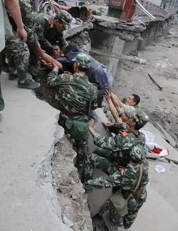 盘点中国最惨痛的四大地震,汶川震波能绕地球6圈,堪比人间炼狱