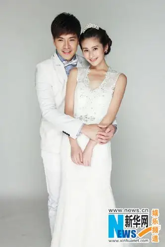 颖儿王传一婚纱大片曝光 甜蜜依偎尽显幸福(图)