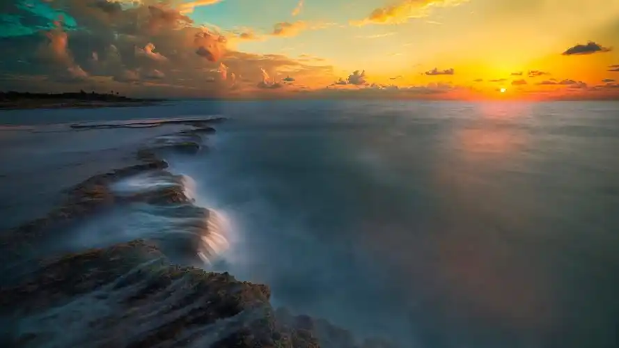 唯美的黄昏夕阳风景摄影图片桌面壁纸高清大图预览1920x1080_风景壁纸