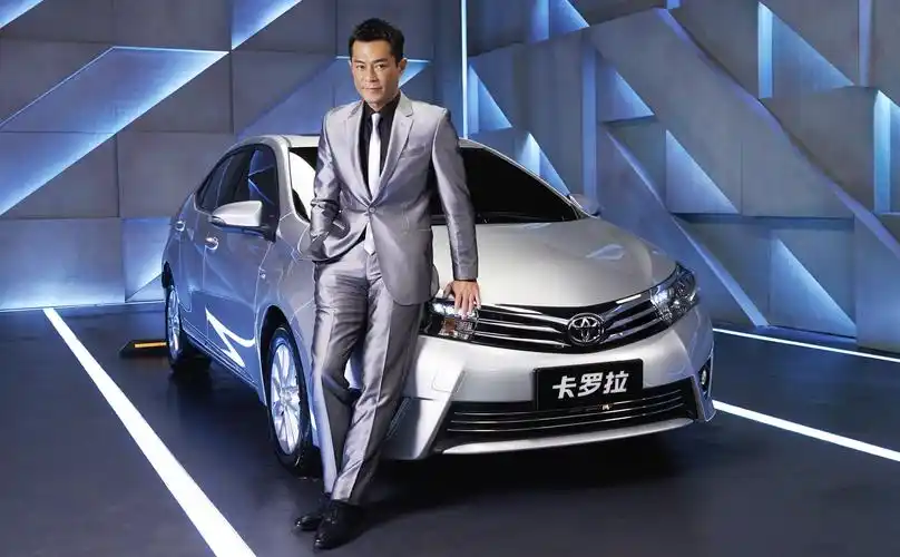 成龙代言三菱,胡歌代言ct6.粉丝:刷我的卡!-爱卡汽车爱咖号