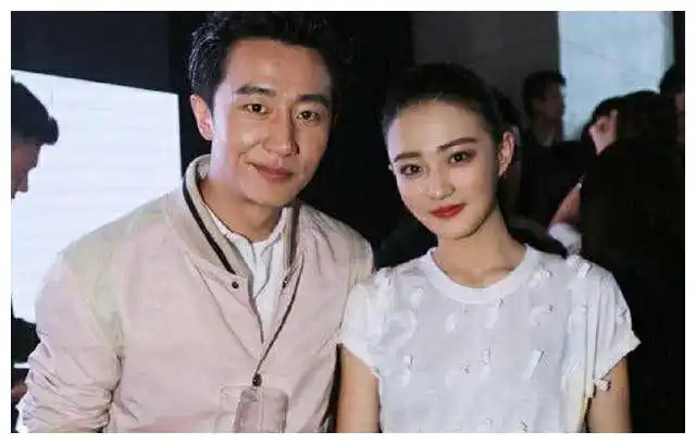 黄轩追求徐璐5年被拒7次如今徐璐有了男朋友黄轩至今单身