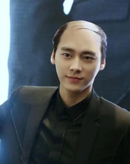 你们有想过你们男神秃头的时候吗?