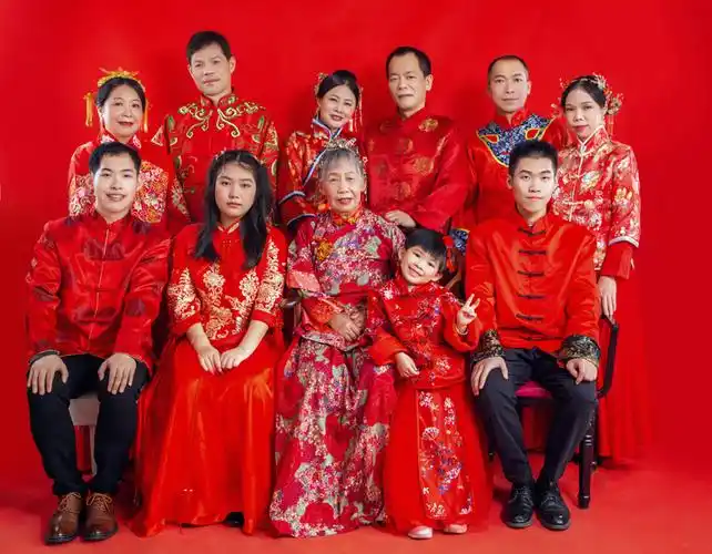 三世同堂全家福