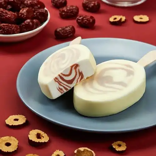 伊利红枣牛奶冰淇淋雪糕70g30支奶油冰激凌冷饮整箱