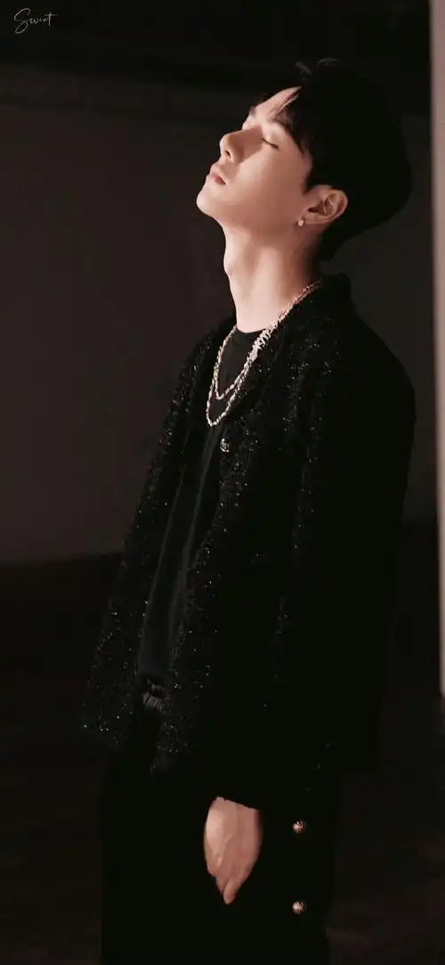 25 vf时装电影盛典饭修存图#王一博#惊艳了时光06#王一博 爱奇艺