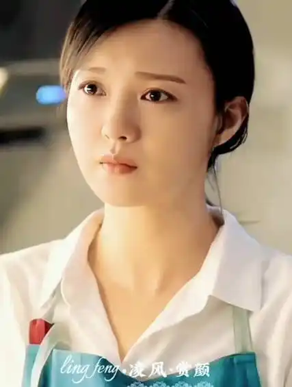 演员傅晶长得漂亮戏也好,为人低调不张扬,45岁依旧单身-度小视