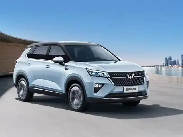 10万左右suv车推荐,星辰混动版落地亲民,百公里油耗4.3l