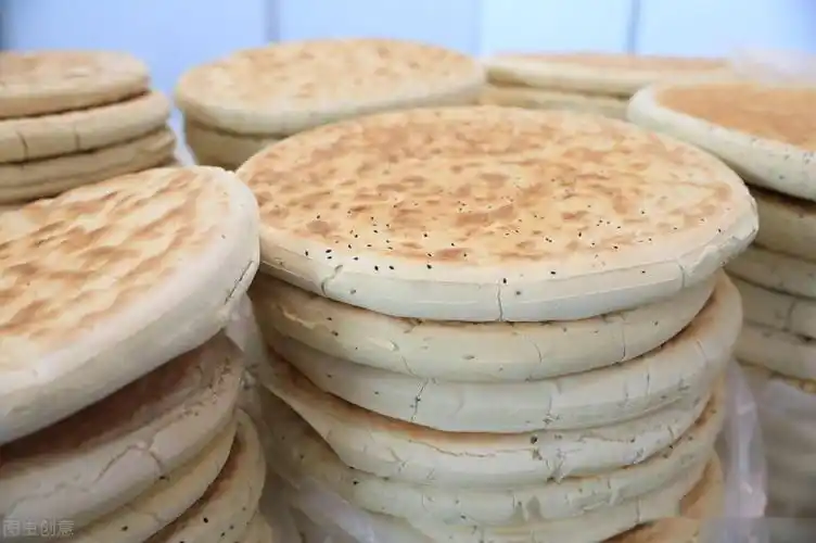 再好吃的饭菜,都不如陕西人夹个锅盔_关中娃