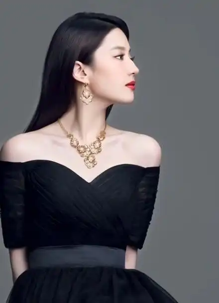 刘亦菲奢华珠宝写真-透白肌肤衬华贵首饰