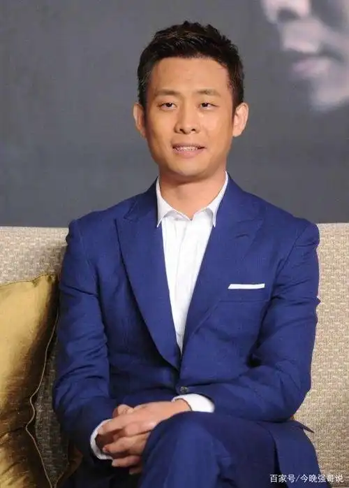 男星张译照片写真合集