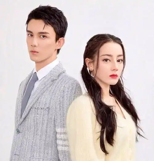 吴磊迪丽热巴双人大片曝光,男生提拔帅气女生俏皮可爱,十分养眼_演技