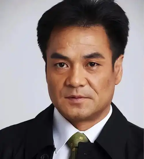 演员刘晓春:和尤勇智离婚后,再婚嫁郭凯敏,生一明星儿子_因为_朋友